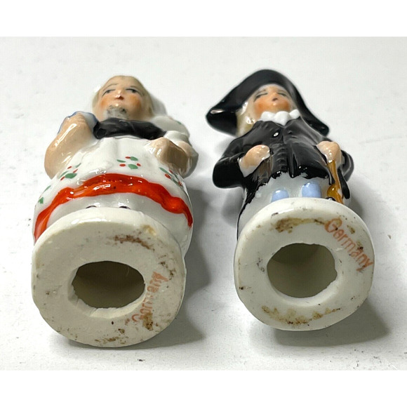Lot of 2 Folk Style Couple 2.25" Tall Hand Painted Porcelain Figurine Germany - Picture 6 of 11